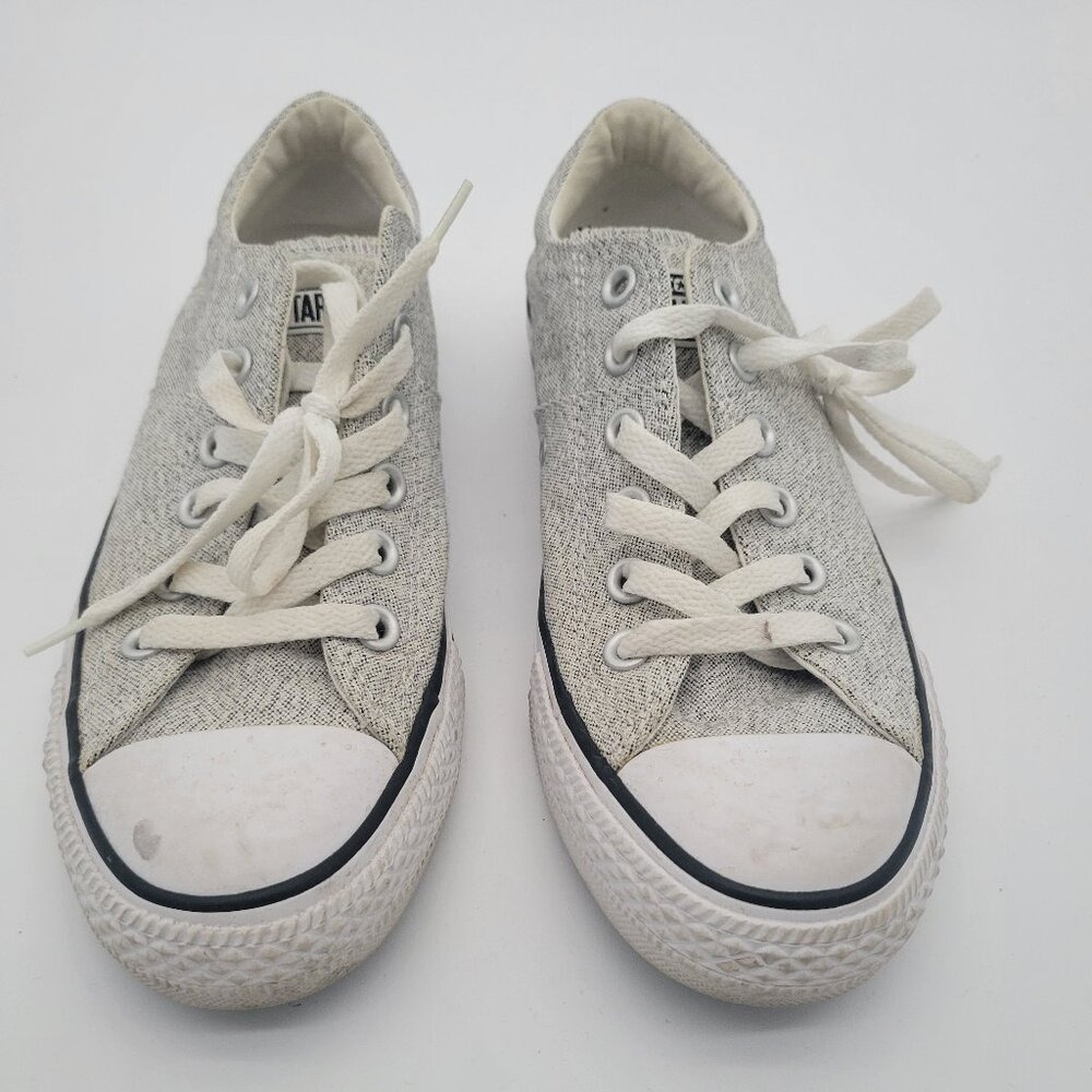 Converse All-Star EUC size 8 light silver and white color